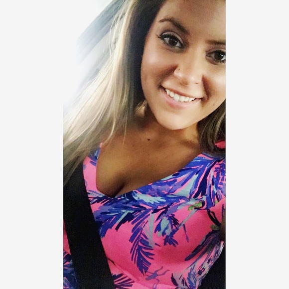 Meet your Posher, Kori - Picture 5 of 6